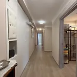 Maison Aurora Lägenhet *