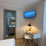 Maison Aurora Apartamento *